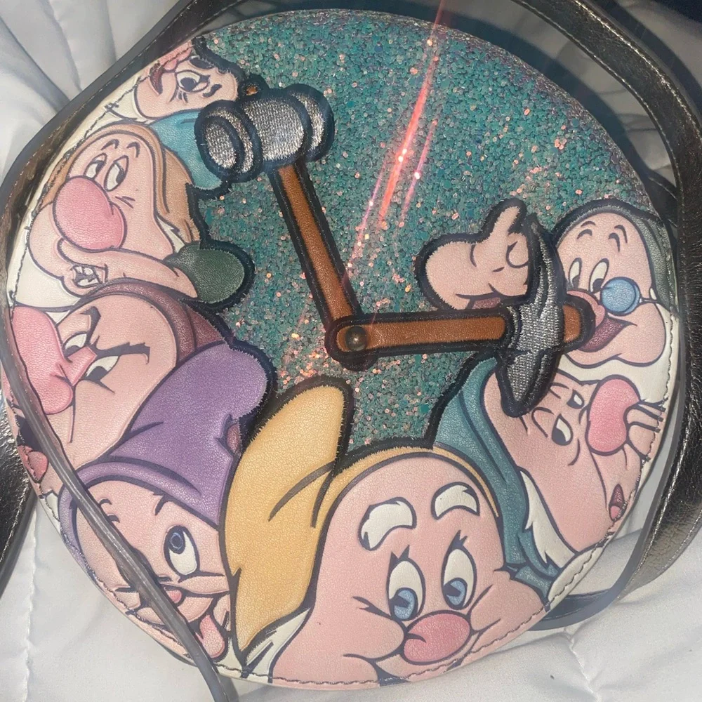 Disney Danielle Nicole Snow White 7 dwarfs purse - Picture 2 of 5